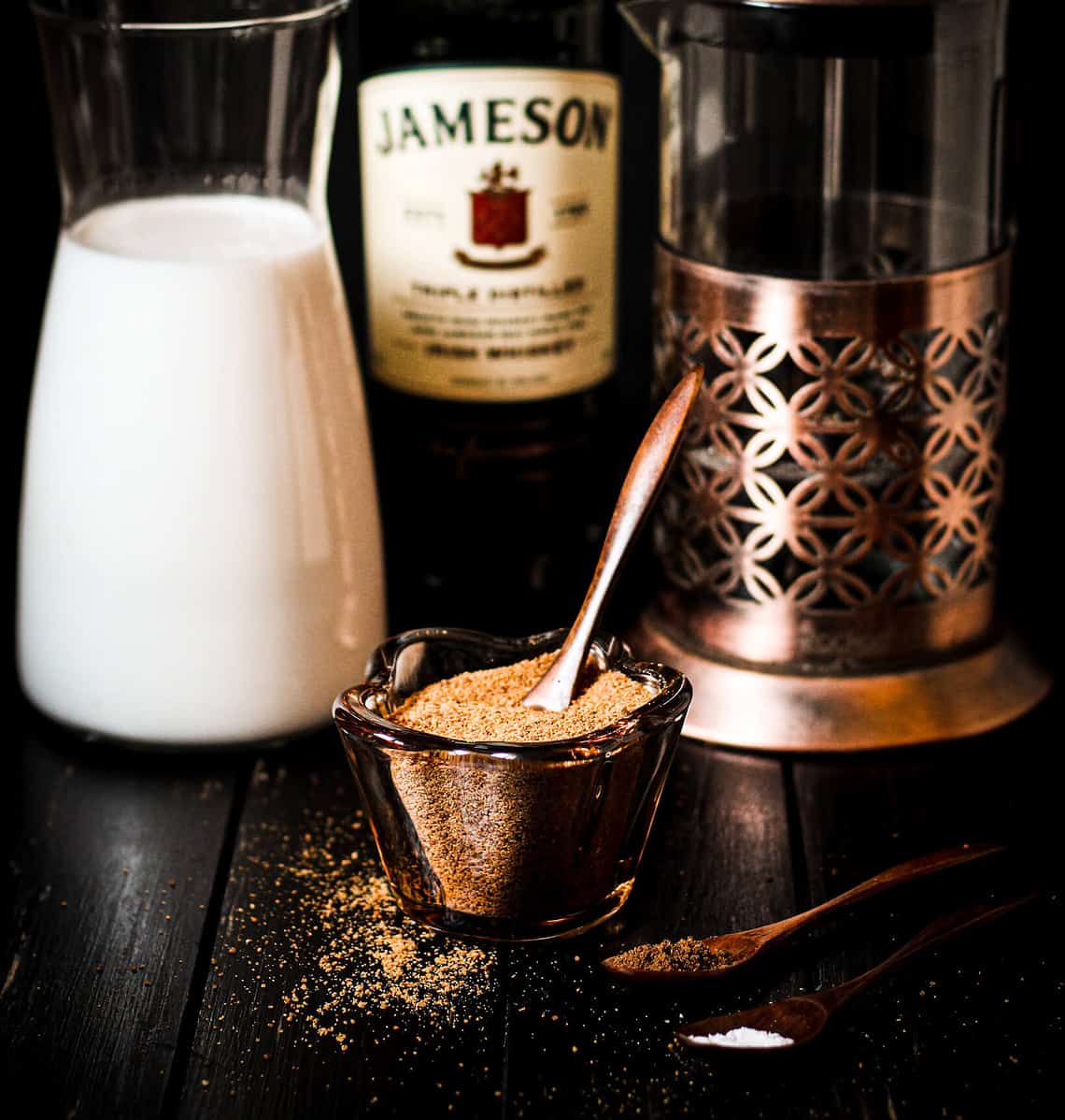 Creamy vegan Baileys homemade, quick and easy