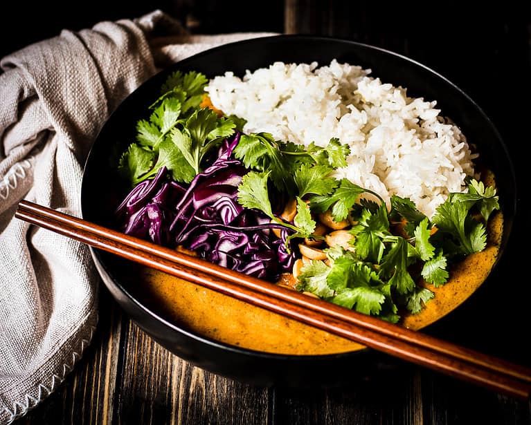 Bild von veganem Butternut-Aprikosen-Curry