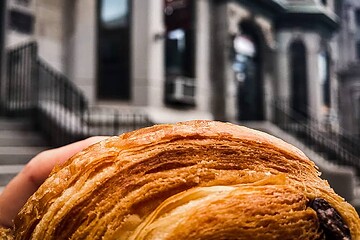 vegan in Montreal - pain au chocolat