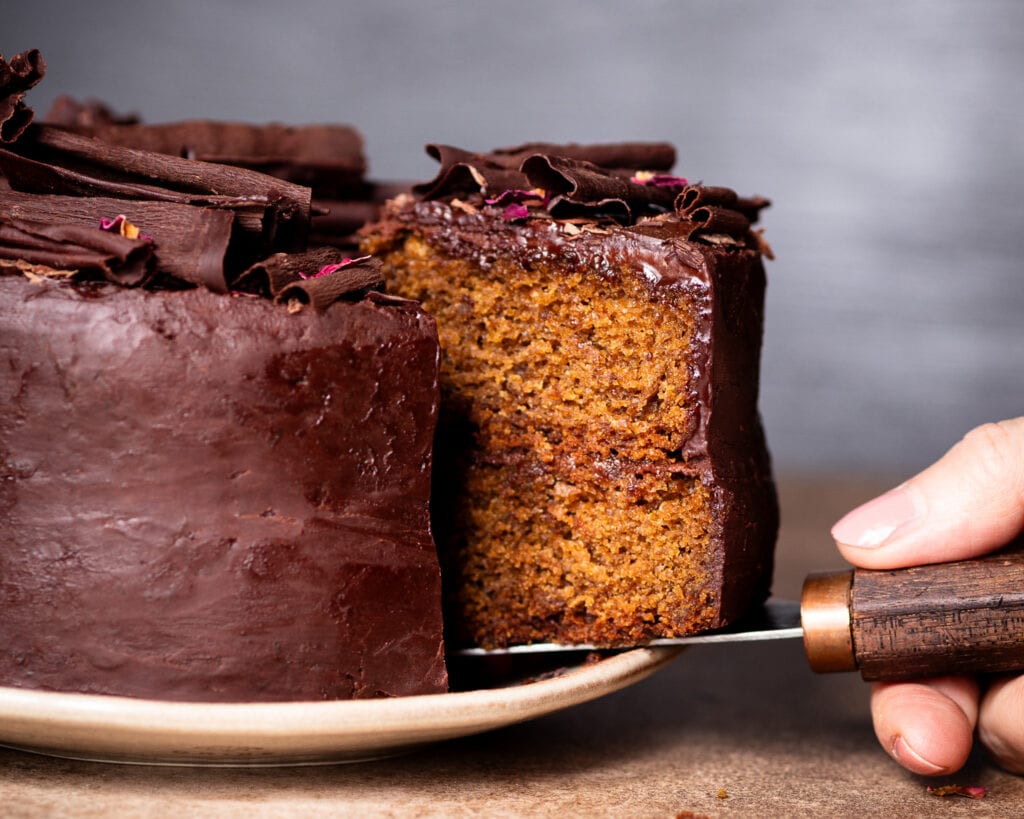 vegan chocolate cake with tiramisu flavour