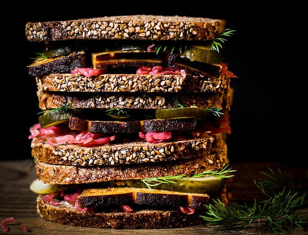 picture of sauerkraut sandwich