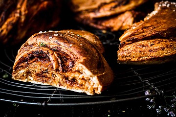 Laugenpizza twist bread