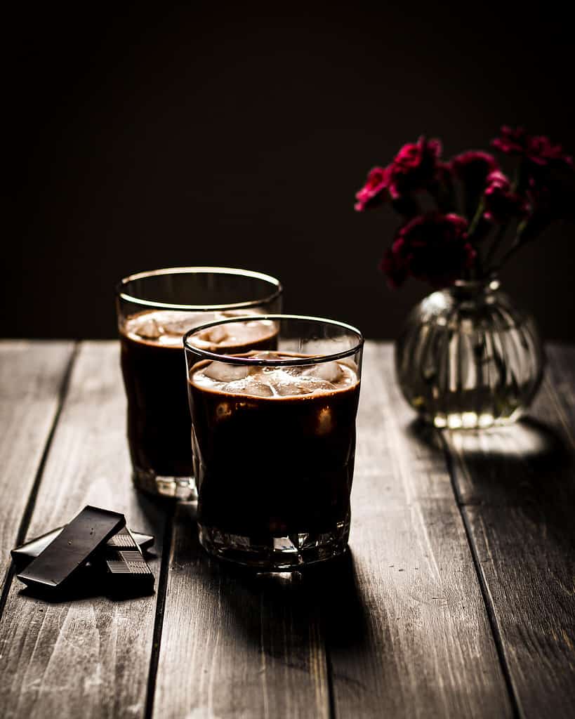 veganer snickers-shake mit Espresso