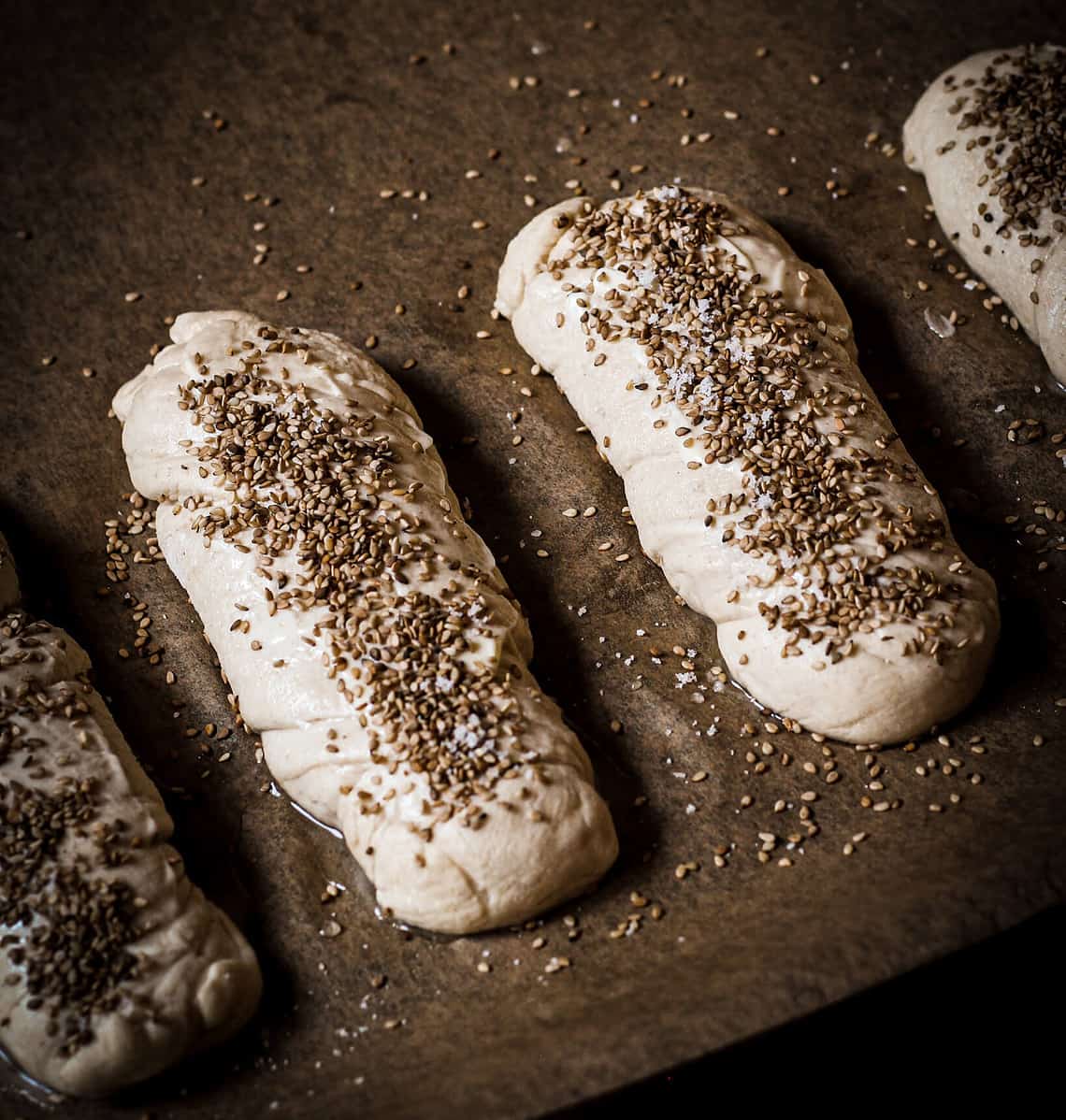 Fluffy pretzel twist baguettes/ recipe