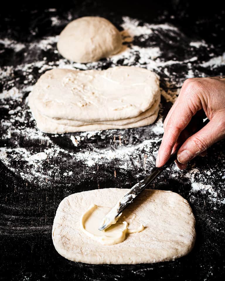 Fluffy pretzel baguettes/ recipe