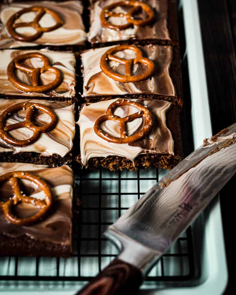 vegan duo pretzel bars cut