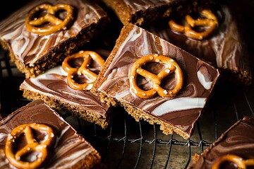 vegan duo pretzel bars