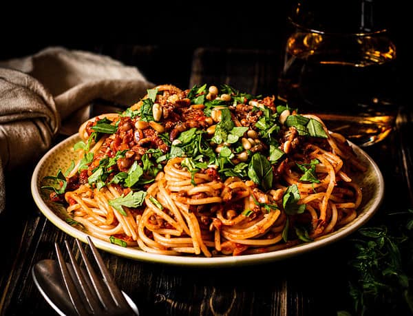 vegane Spaghetti mit Linsenbolognese