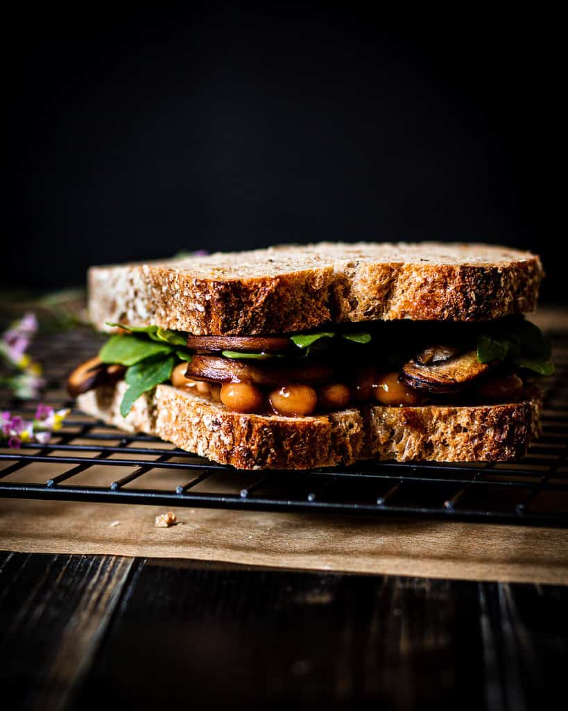 sandwich with baked beans and mushrooms