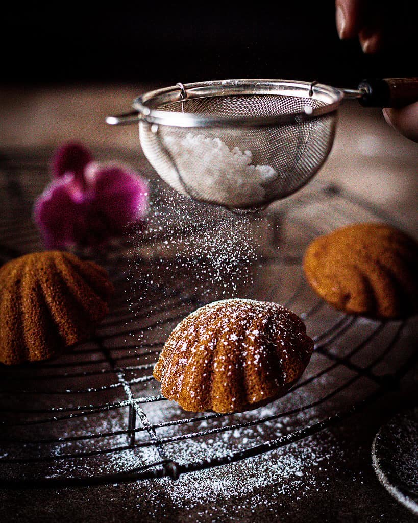 vegan amaretto madeleines