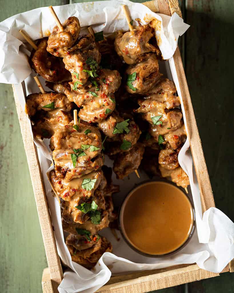 Satay skewers for your vegan party buffet