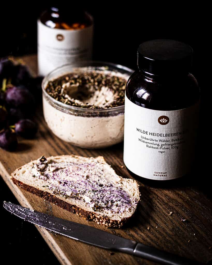 fermented blueberry cashew cheese