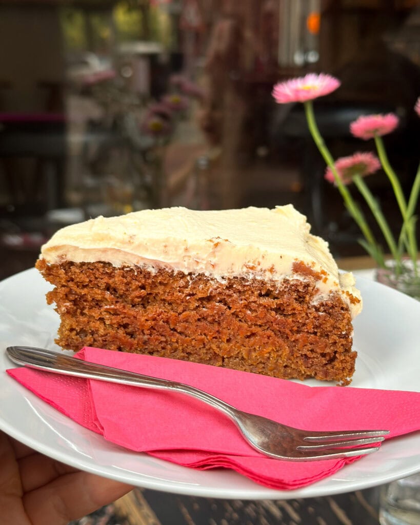 1977 veganer Carrot Cake