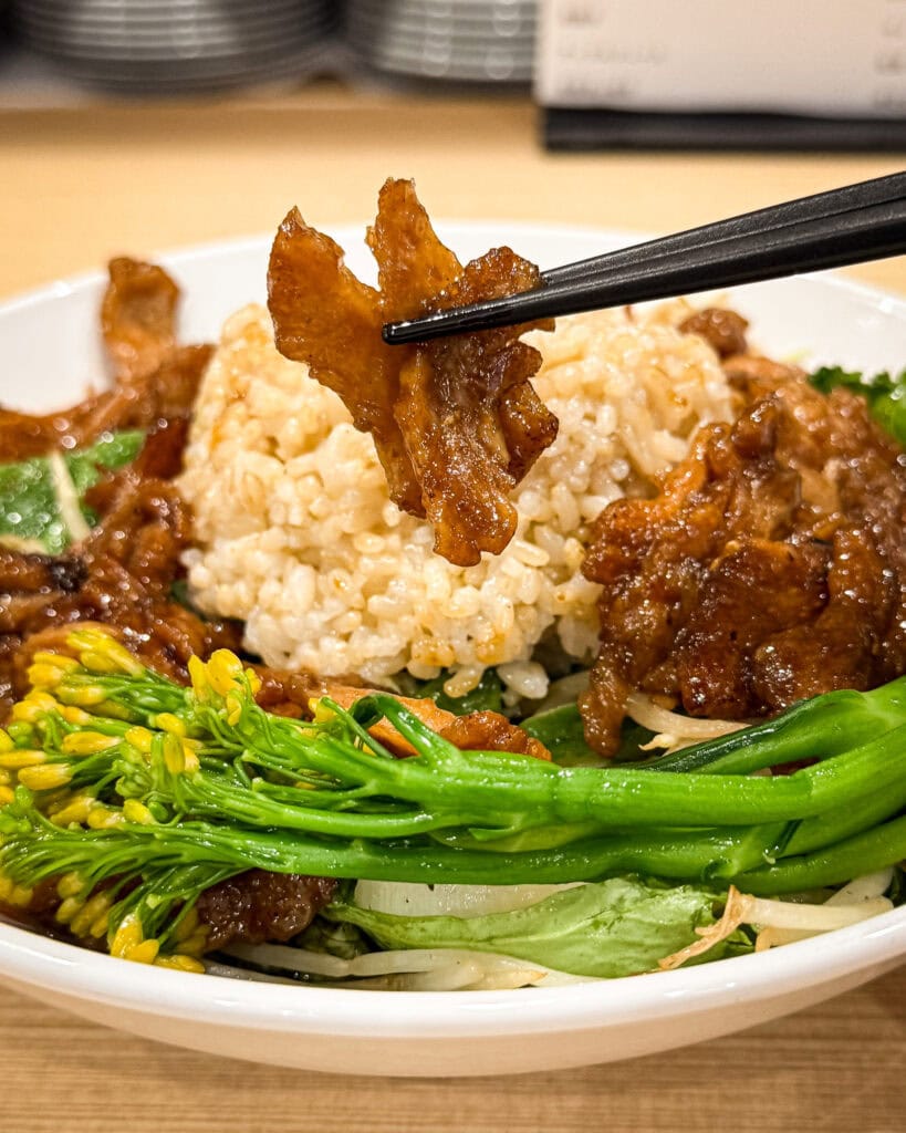 BBQ Bowl at Vege Kitchen Kela Kela in Osaka