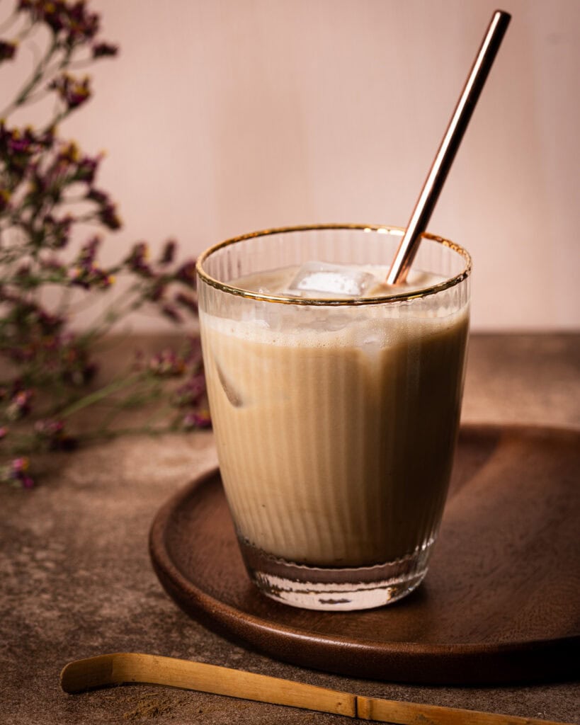 Iced Hojicha Latte