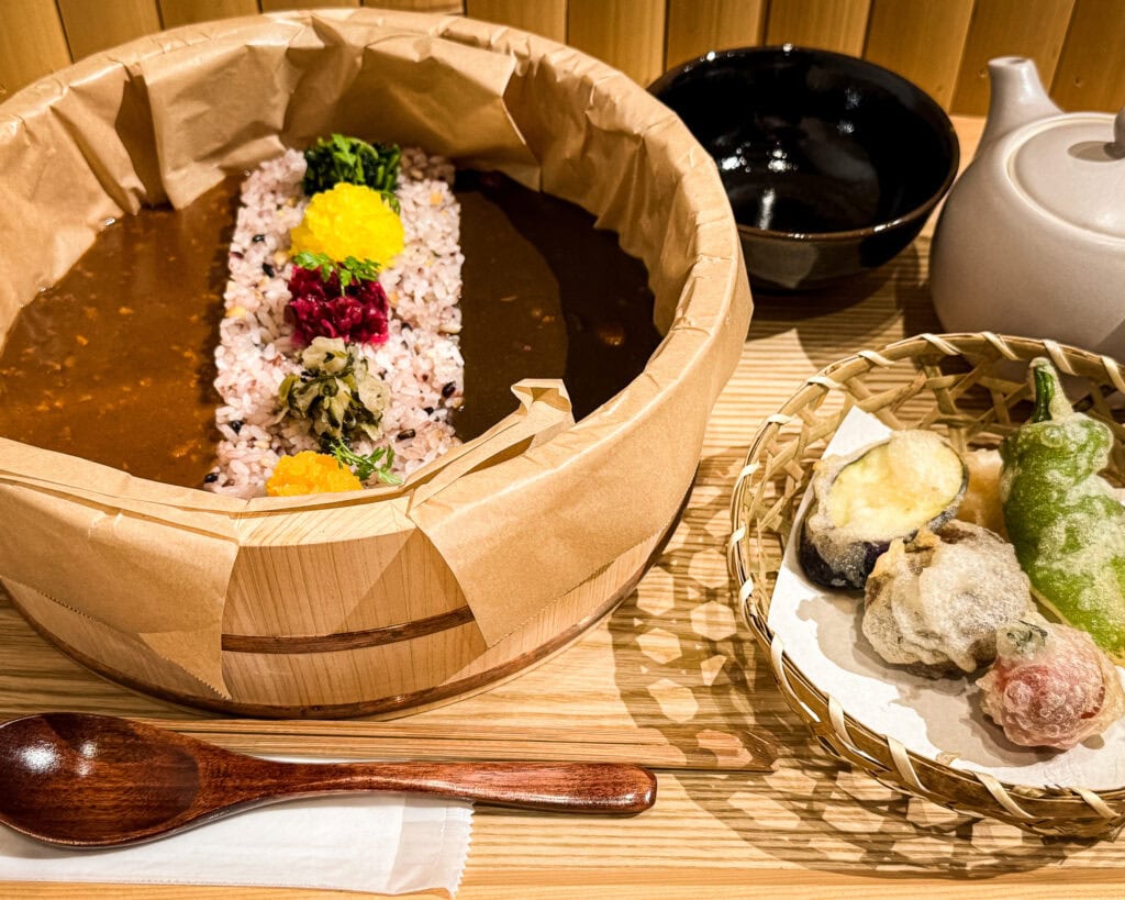 Vegan curry and tempura at Koisus Restaurant Osaka