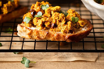 veganes Auberginen-Scramble
