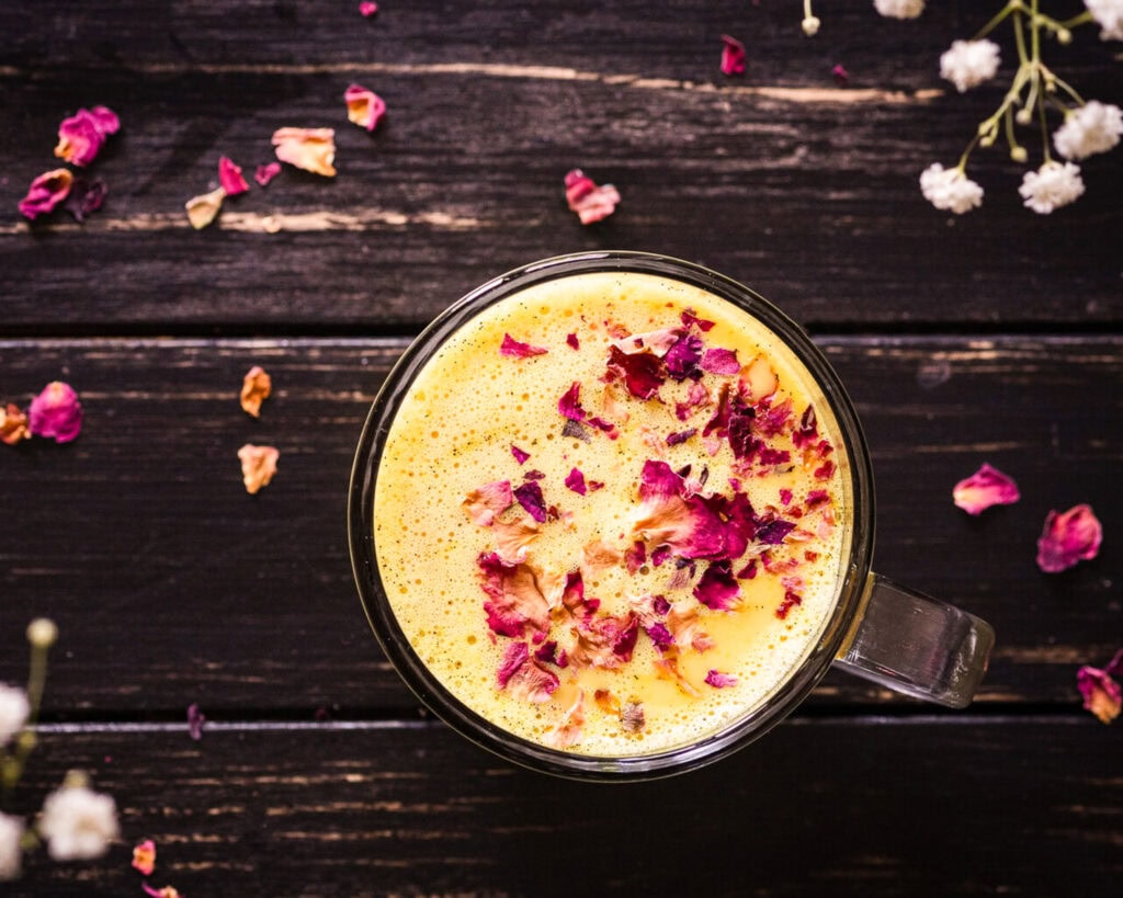 Kaffee-Alternative Kurkuma Latte