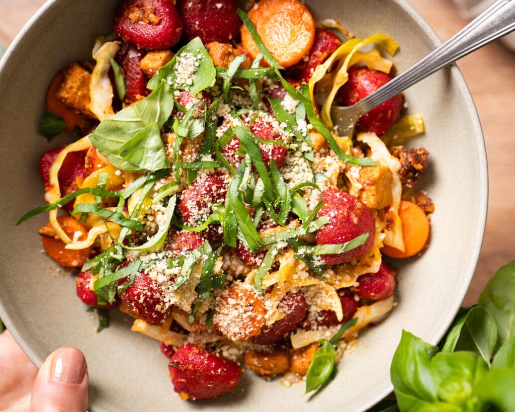 One-pot gnocchi with basil and vegan parmesan